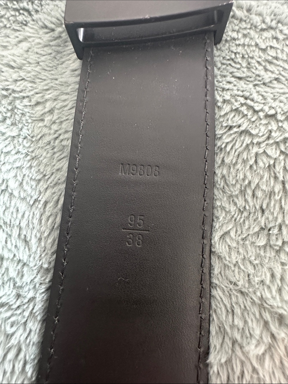 Louis Vuitton Black Damier Signature LV Buckle Men's Belt - Picture 6 of 14